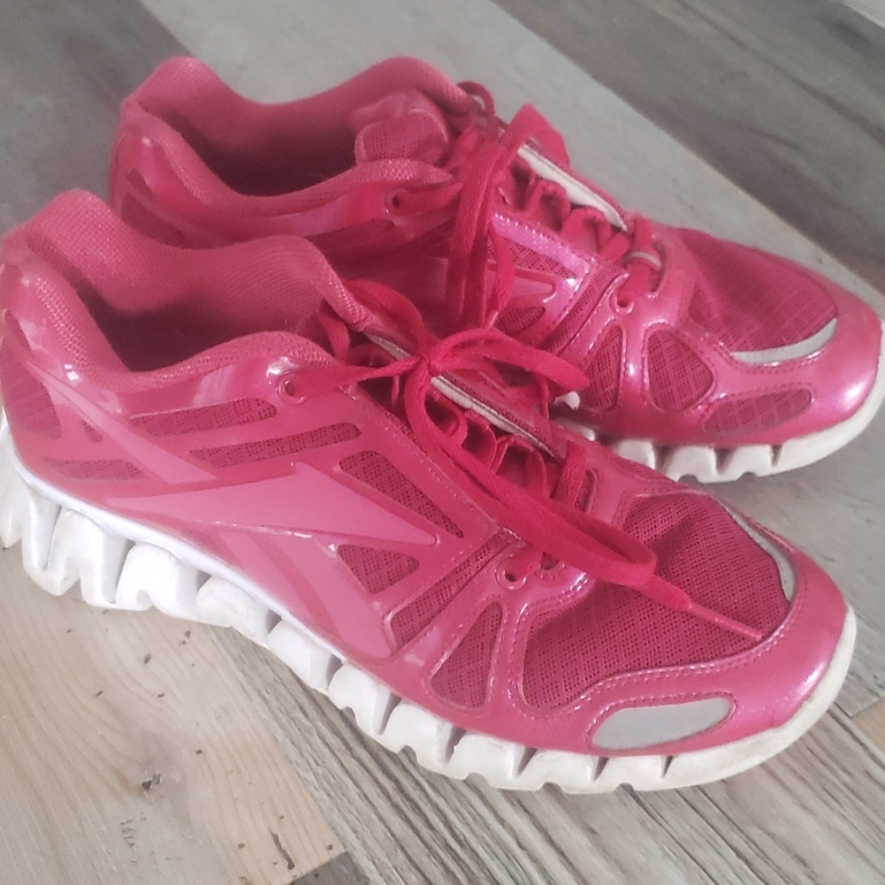 Custom Reeboks - Picture 4 of 5